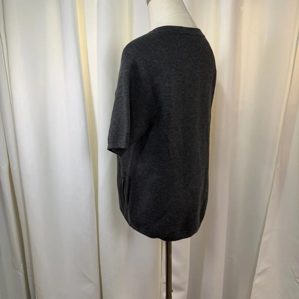 J. Crew Charcoal Gray Short Sleeve Merino Wool Sweater Tee w/ Leather Pockets S